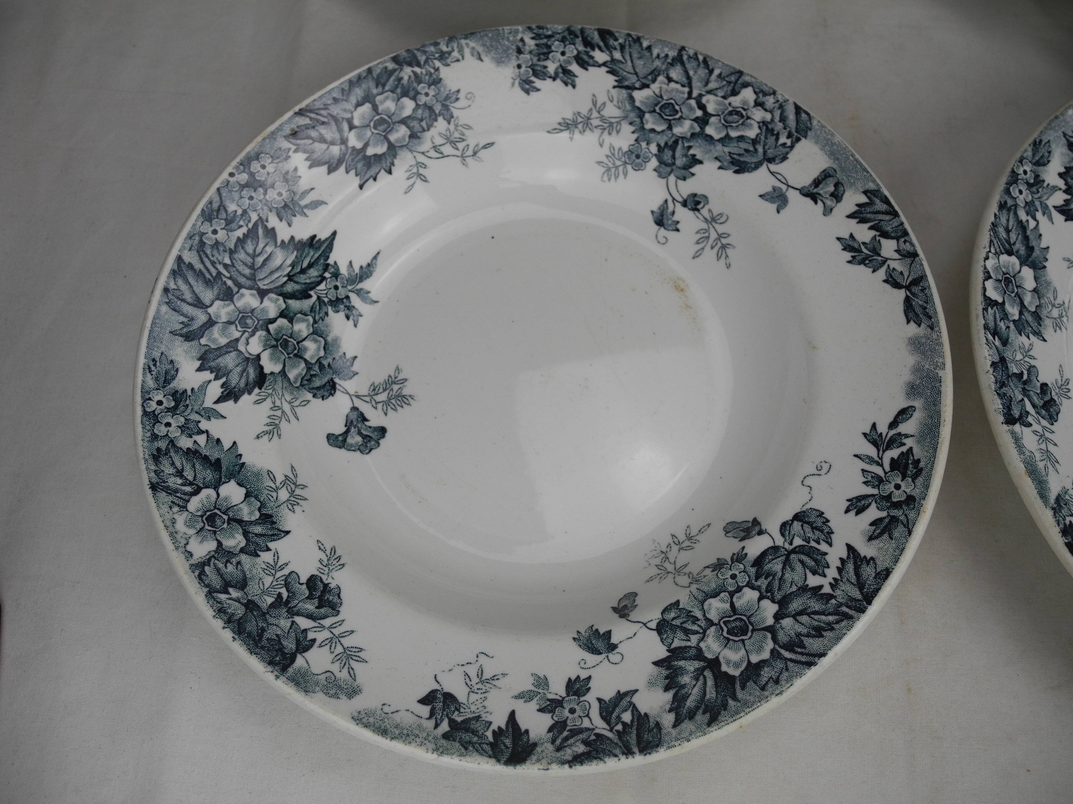 4 Moulin Loups Marie Louise french soup plates