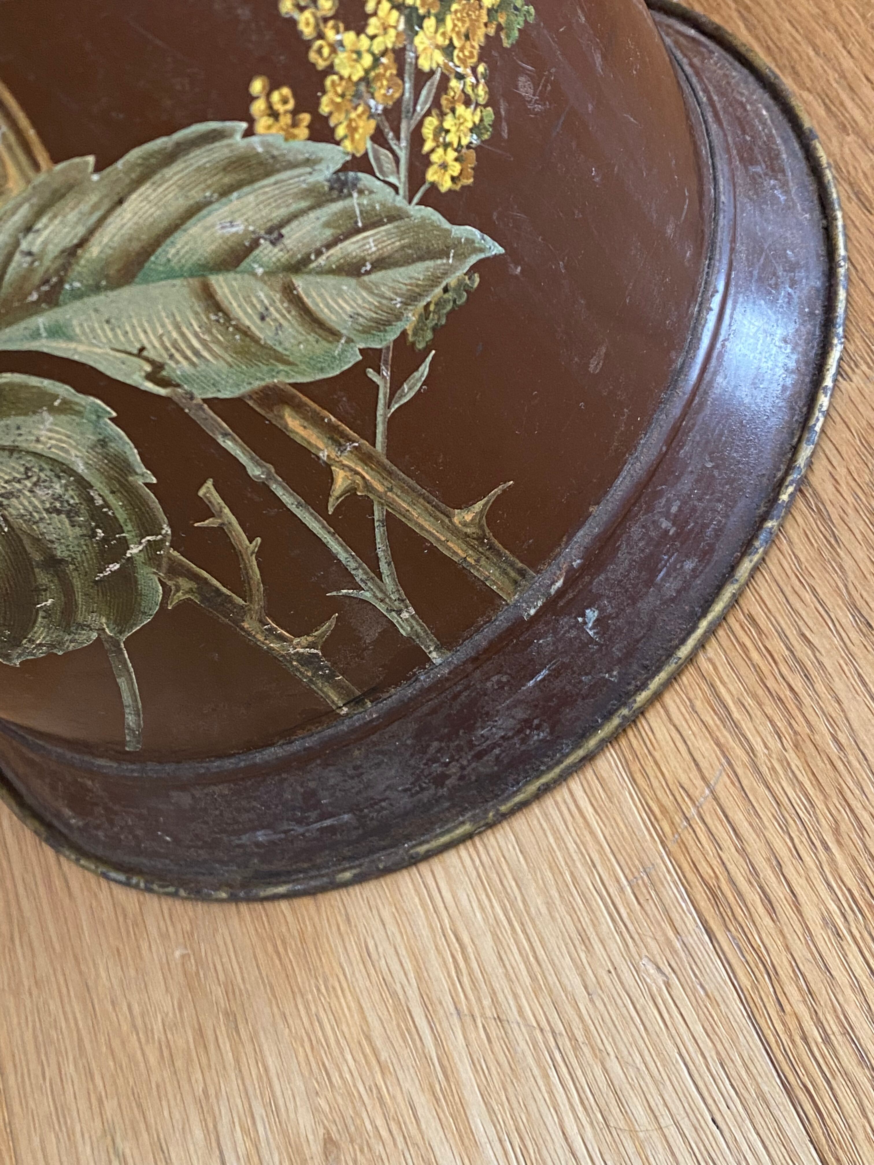 Napoleon III painted sheet metal umbrella holder