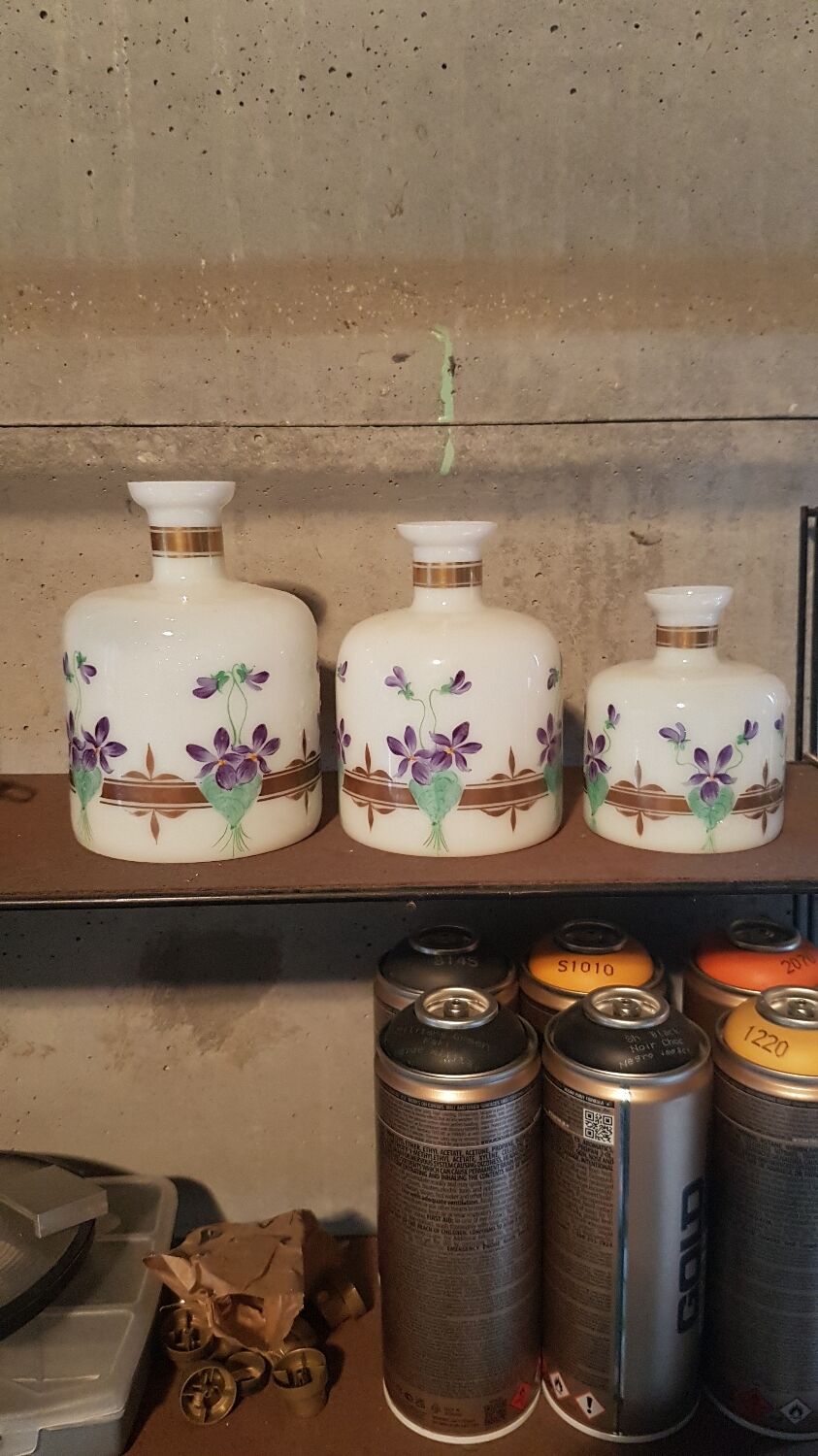 3 Muller vases