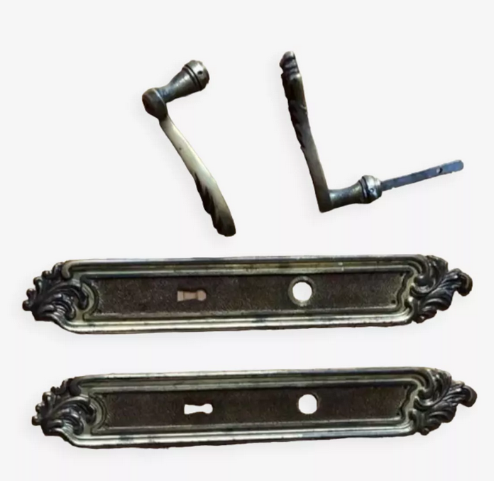 Door plates and door handles from the 70s