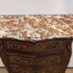 Petite commode sauteuse louis XV marquetée