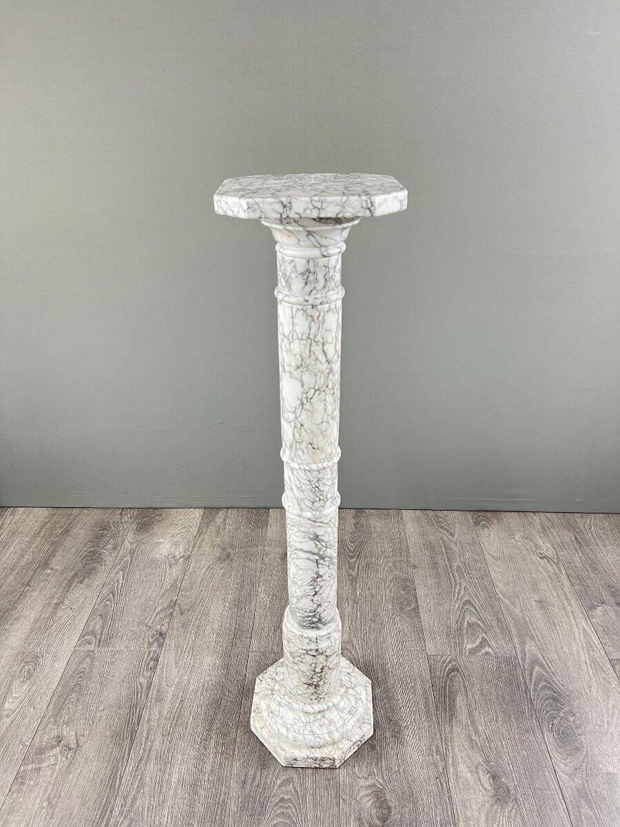 White veined marble column, 20th century