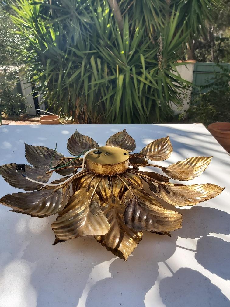 Sconce metal golden leaves 70s