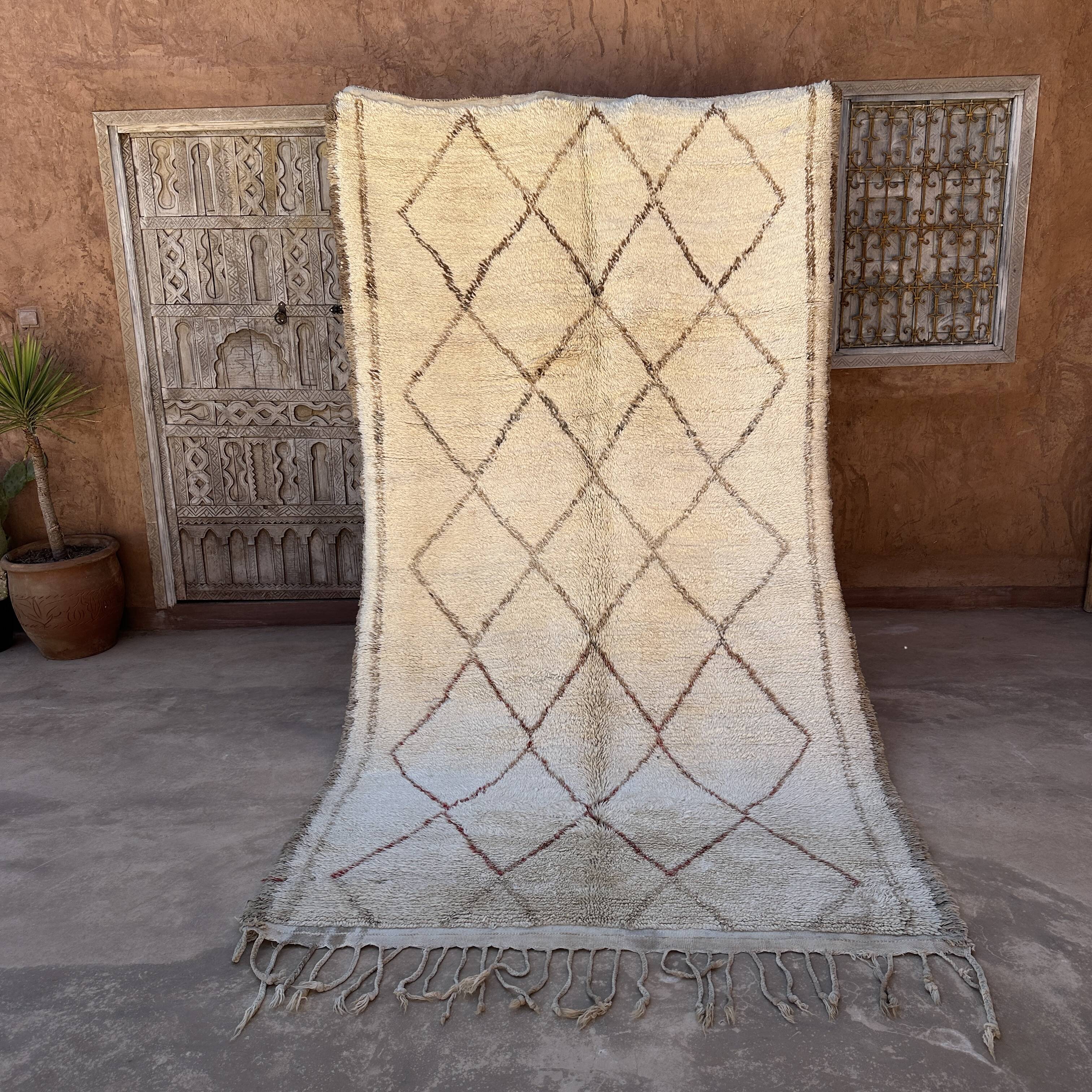 Beni Ourain Moroccan rug white - 300 x 164 cm