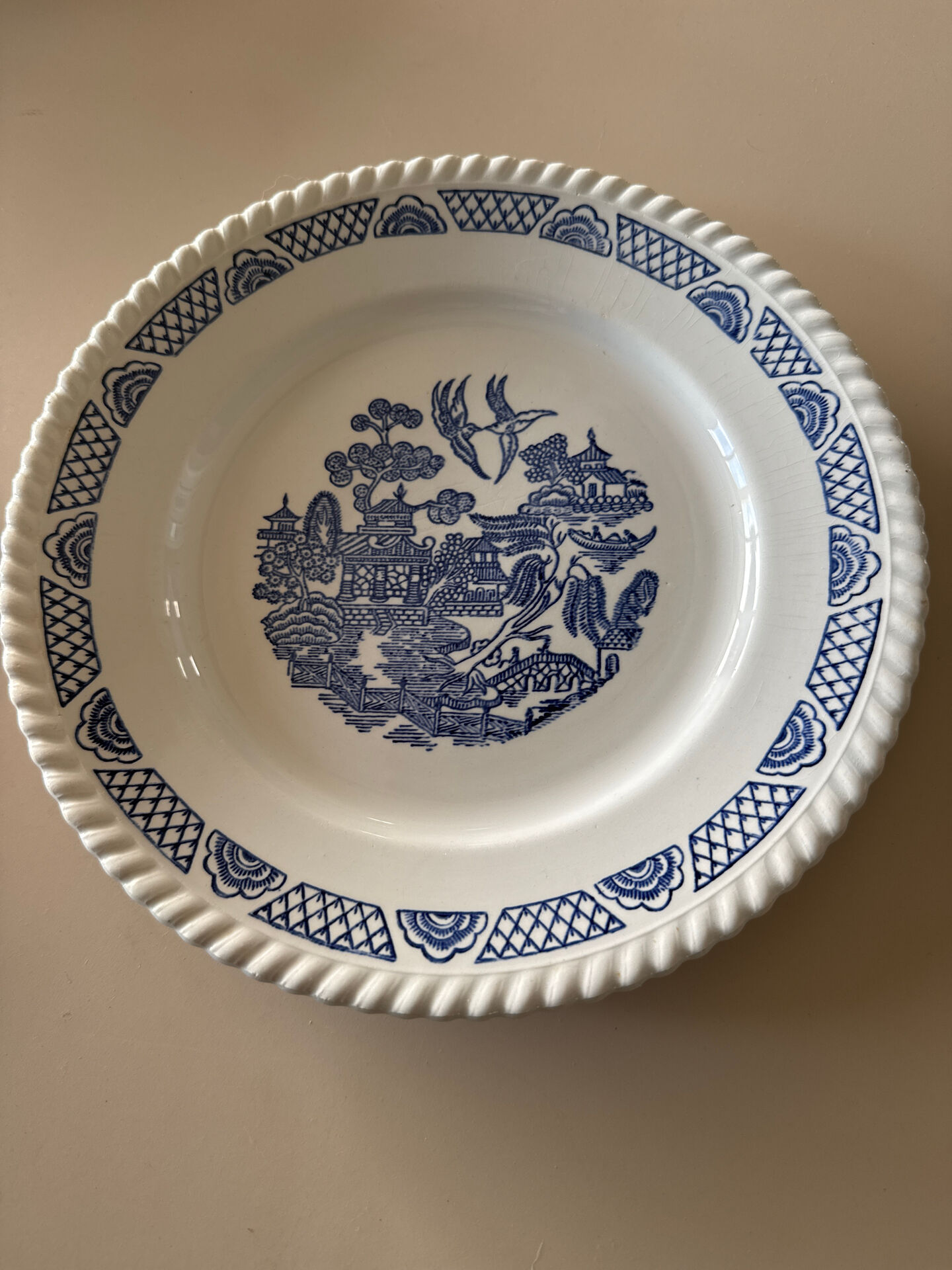 Assiettes plates