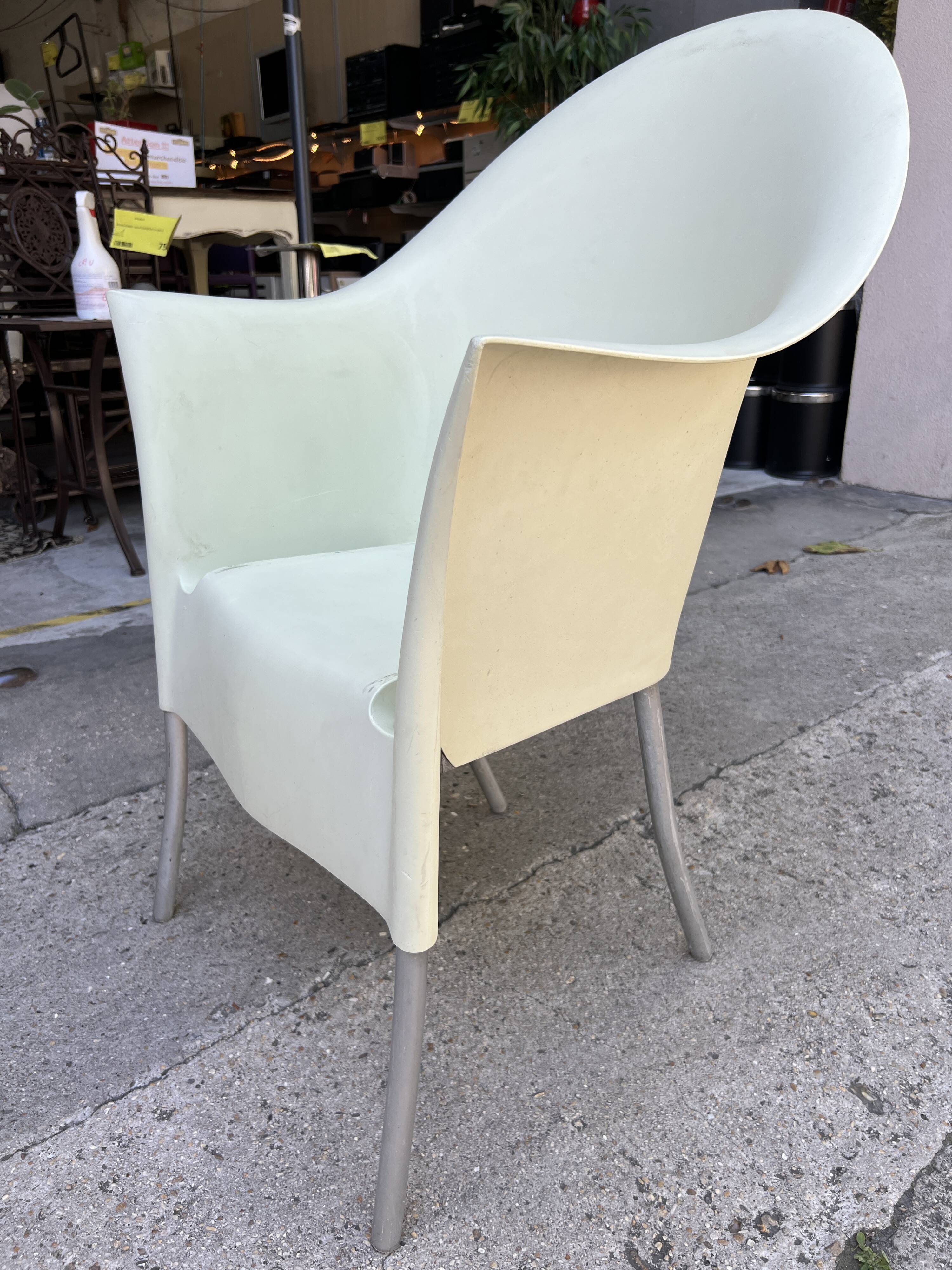 Armchair "Lord Yo" by Philippe Starck ivory color
