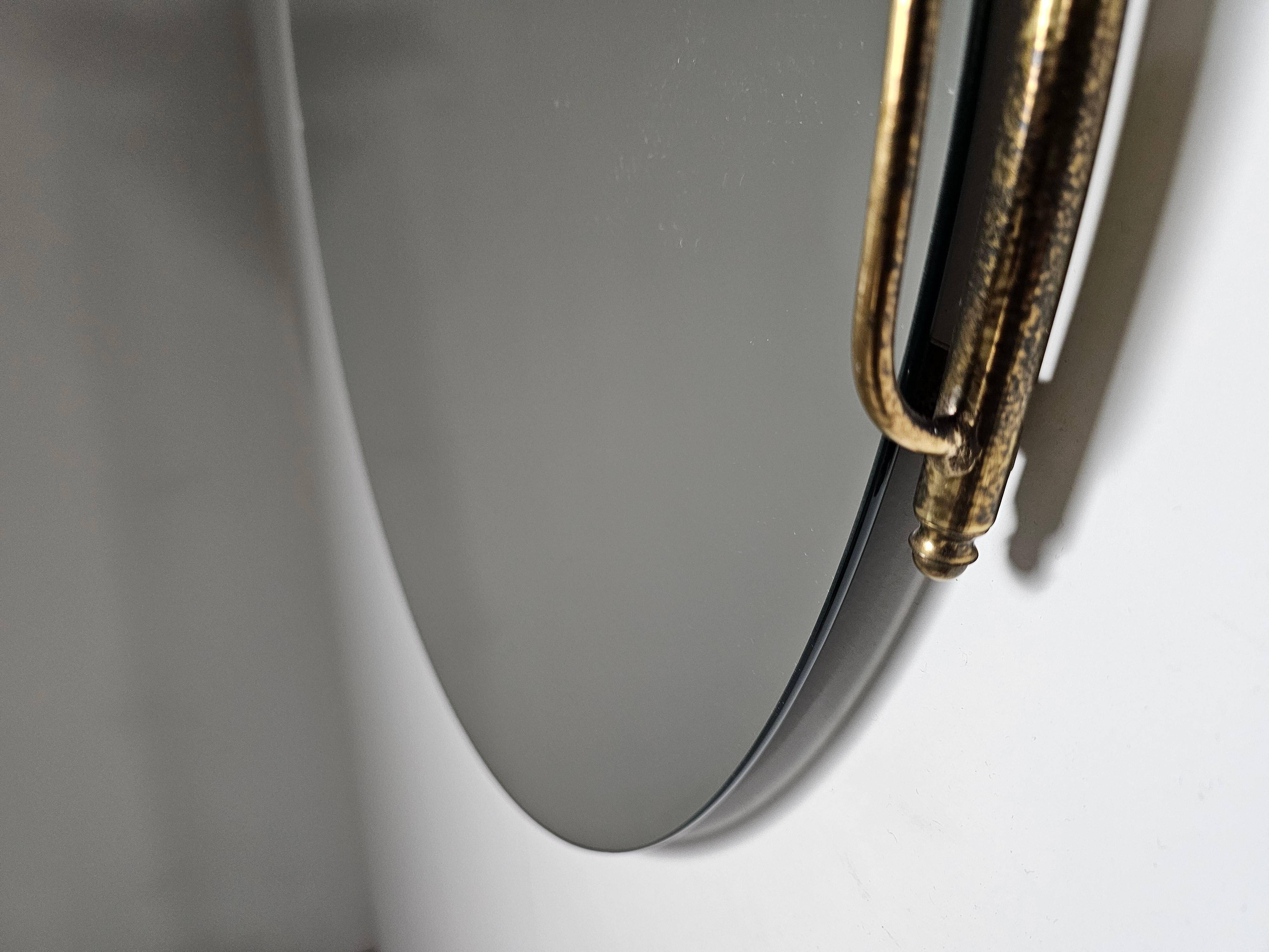 Large modern Italian wall mirror from the mid-20th century.