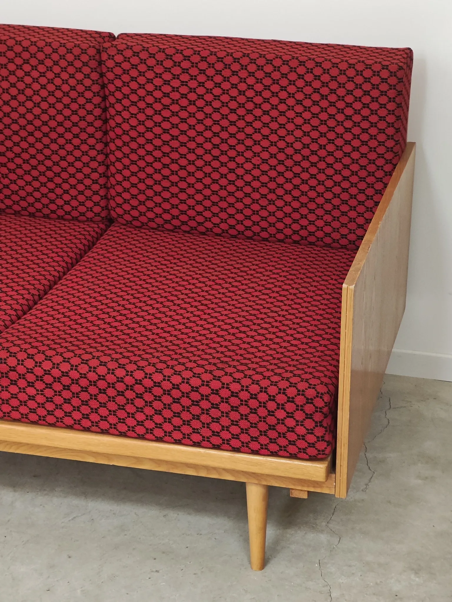 Folding bench Daybed sofa red and black fabric Libena Ex Teh
