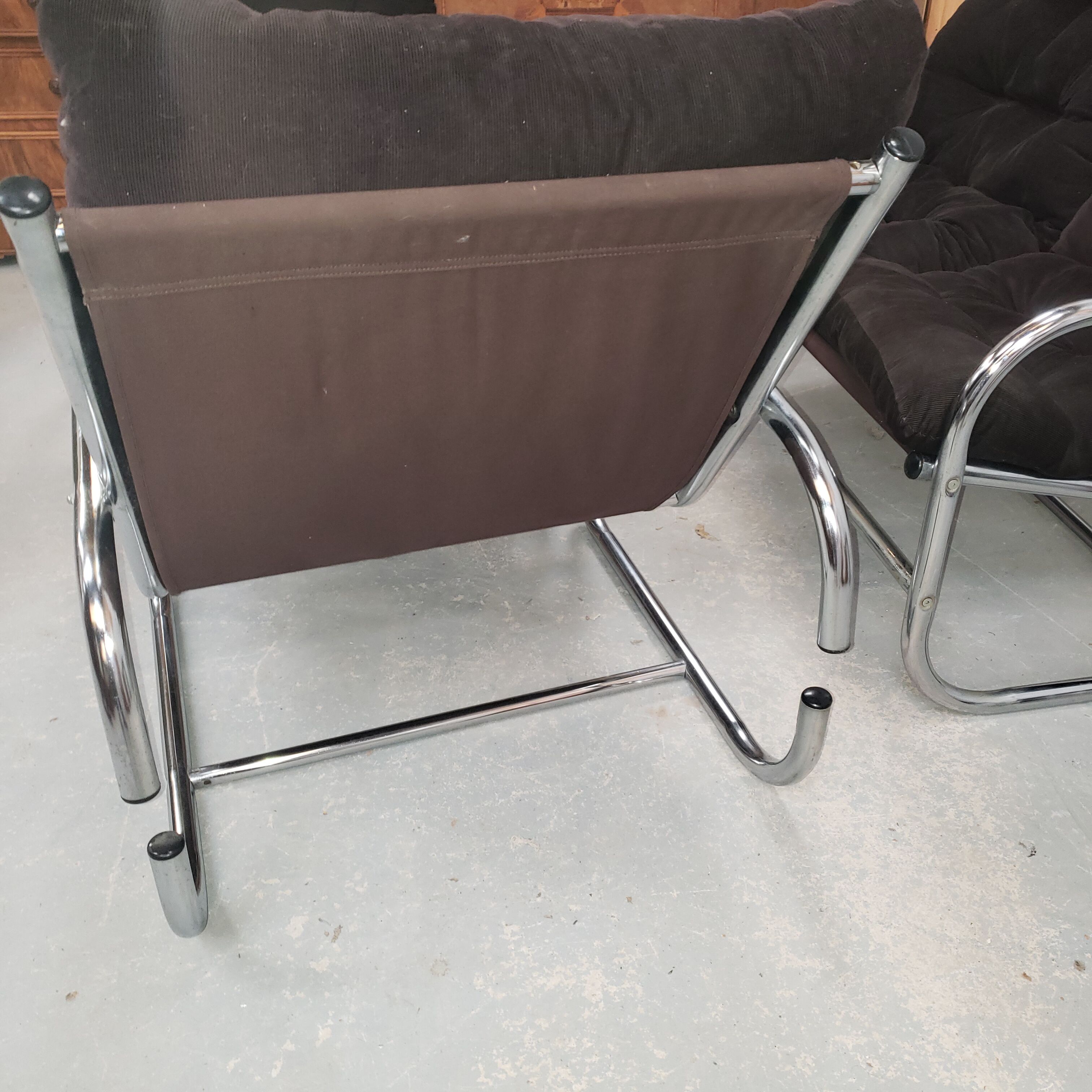 Canape set and pair of vintage 70s chrome tubular armchair