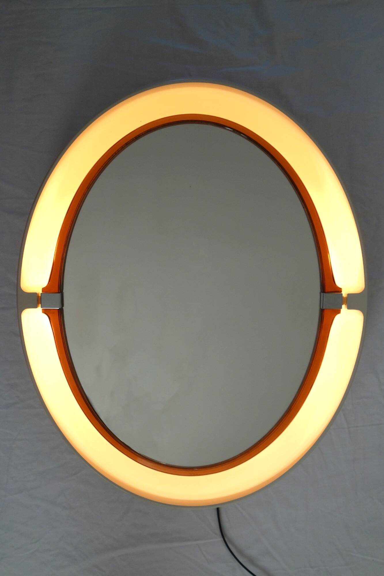 Allibert retro-lit mirror from the 70s