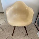 Daw parchment armchair Eames Zénith plastics Herman Miller vintage 1950