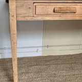 Farmhouse table