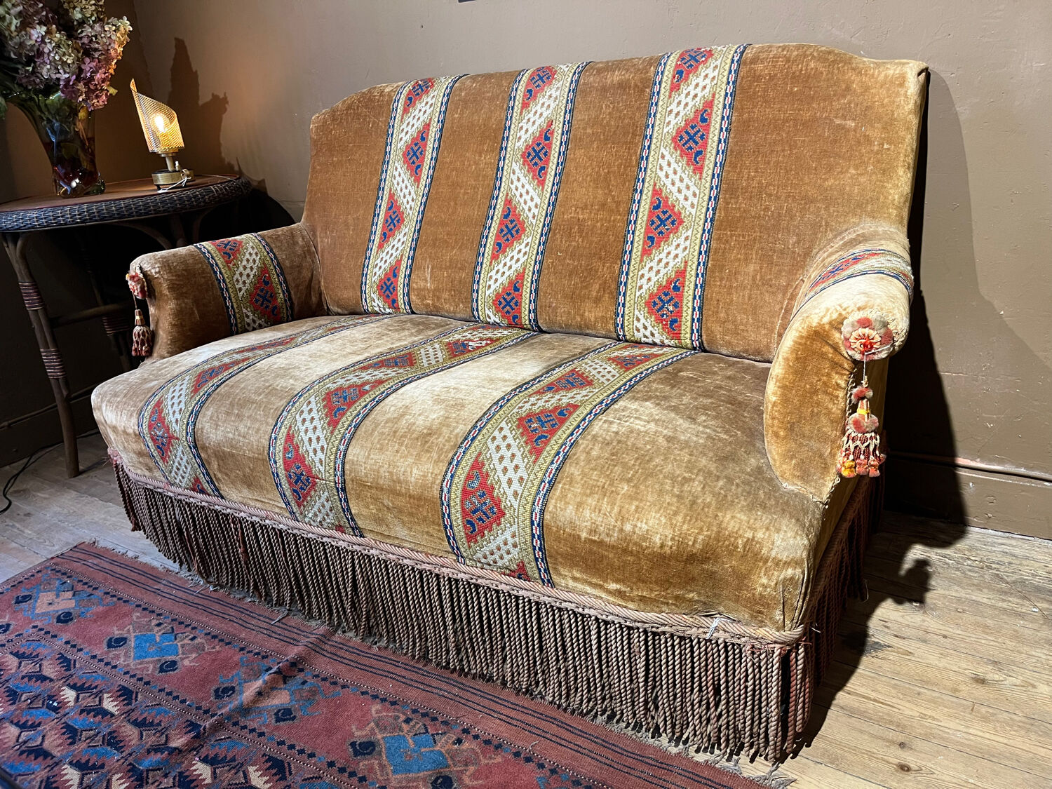 Napoleon III sofa