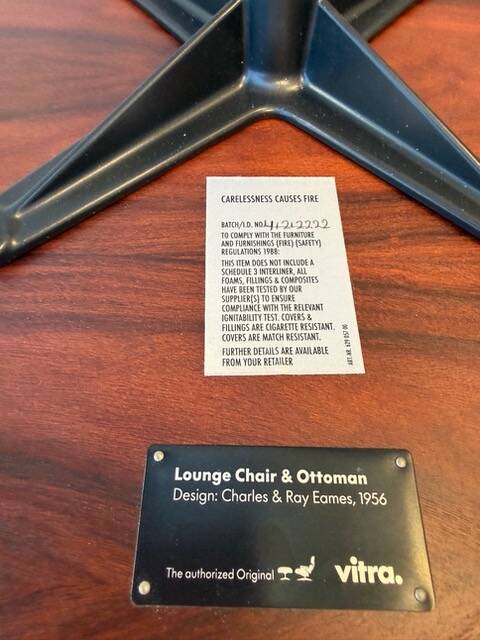 Lounge chair model 670 by Charles & Ray Eames, Vitra edition