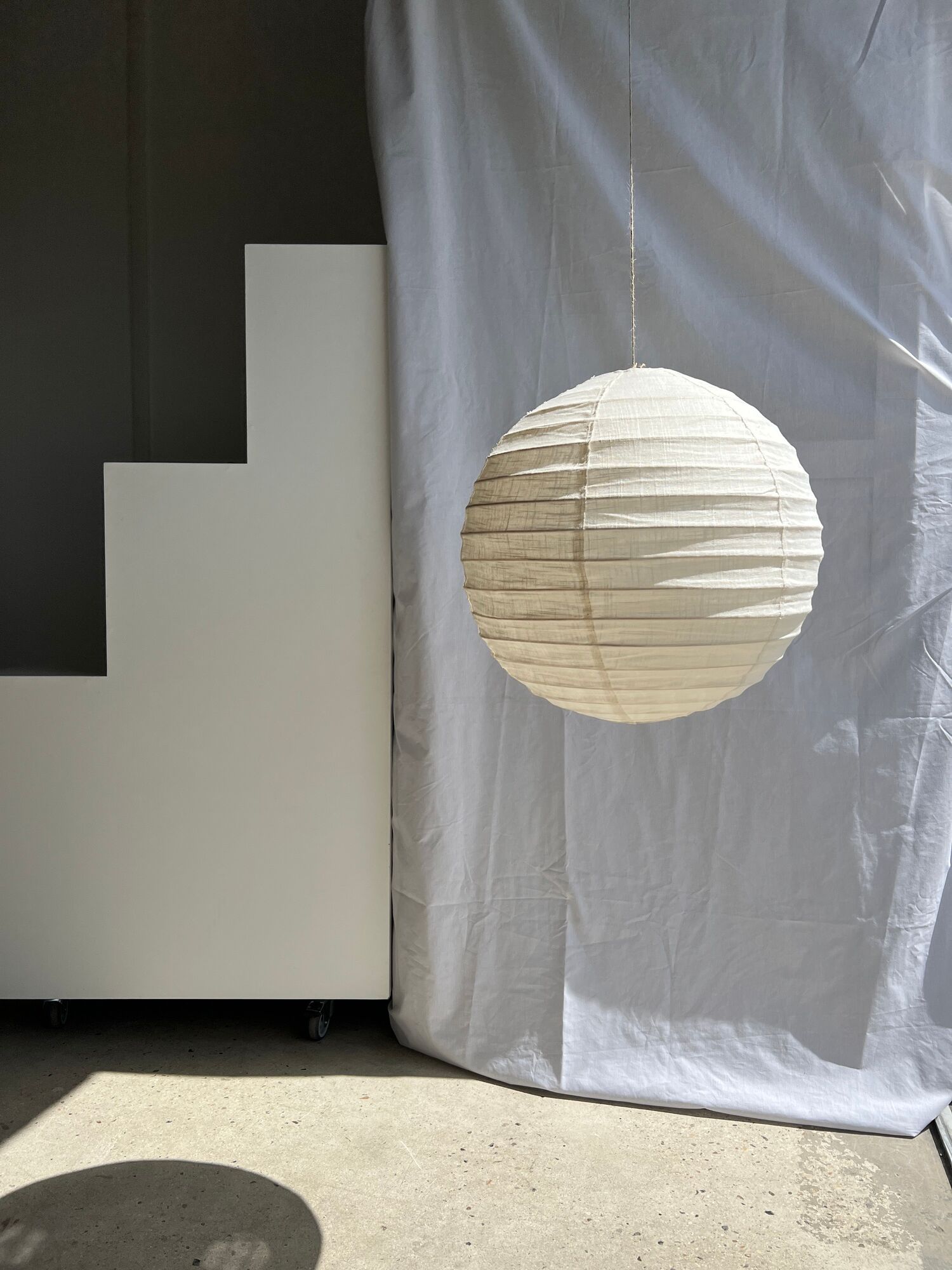 Hanging lamp in rattan and round japanese natural linen d:50