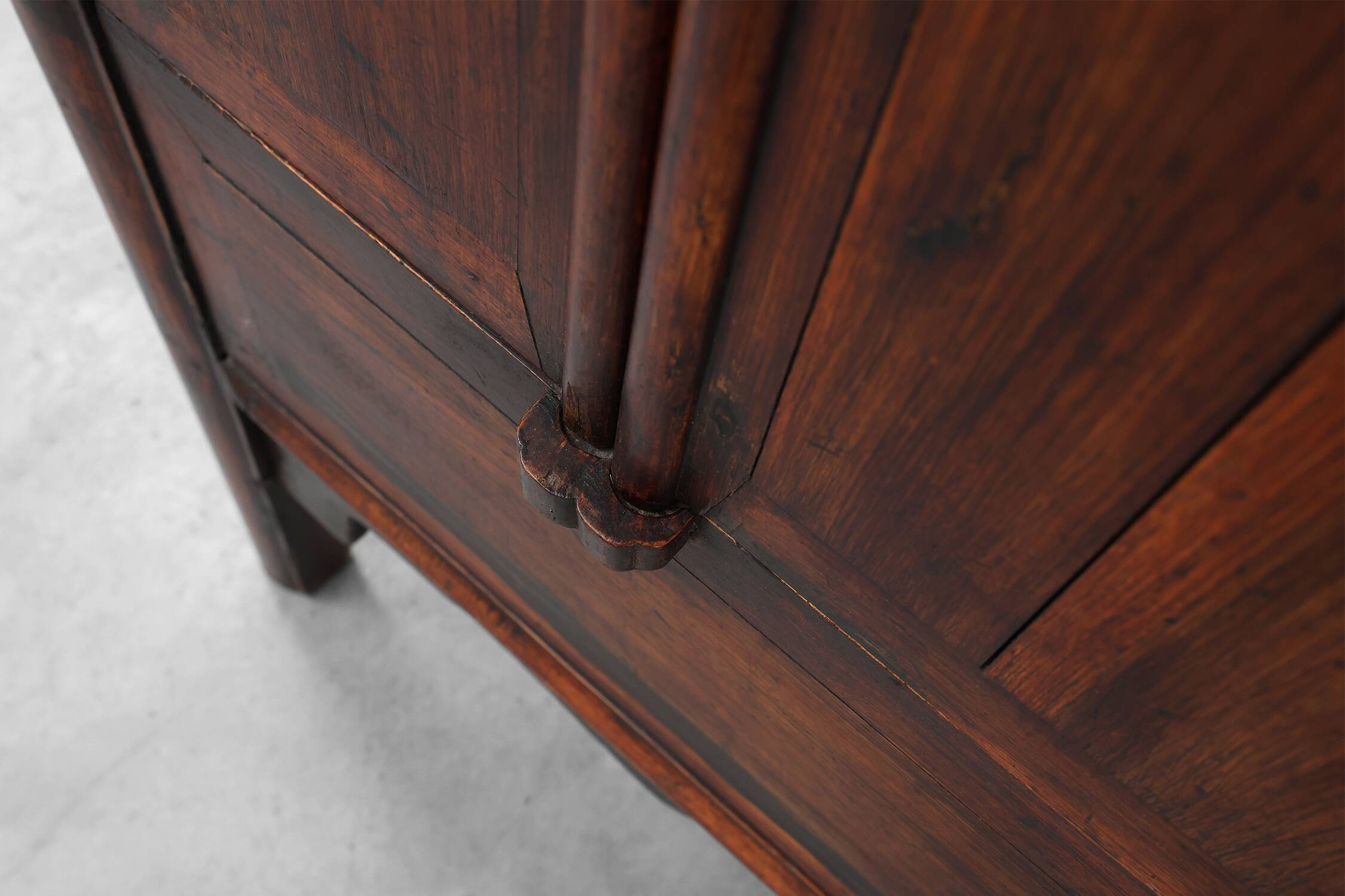 Large wooden Chinese 19th Century Qing Dynasty Wedding or Tapering Cabinet