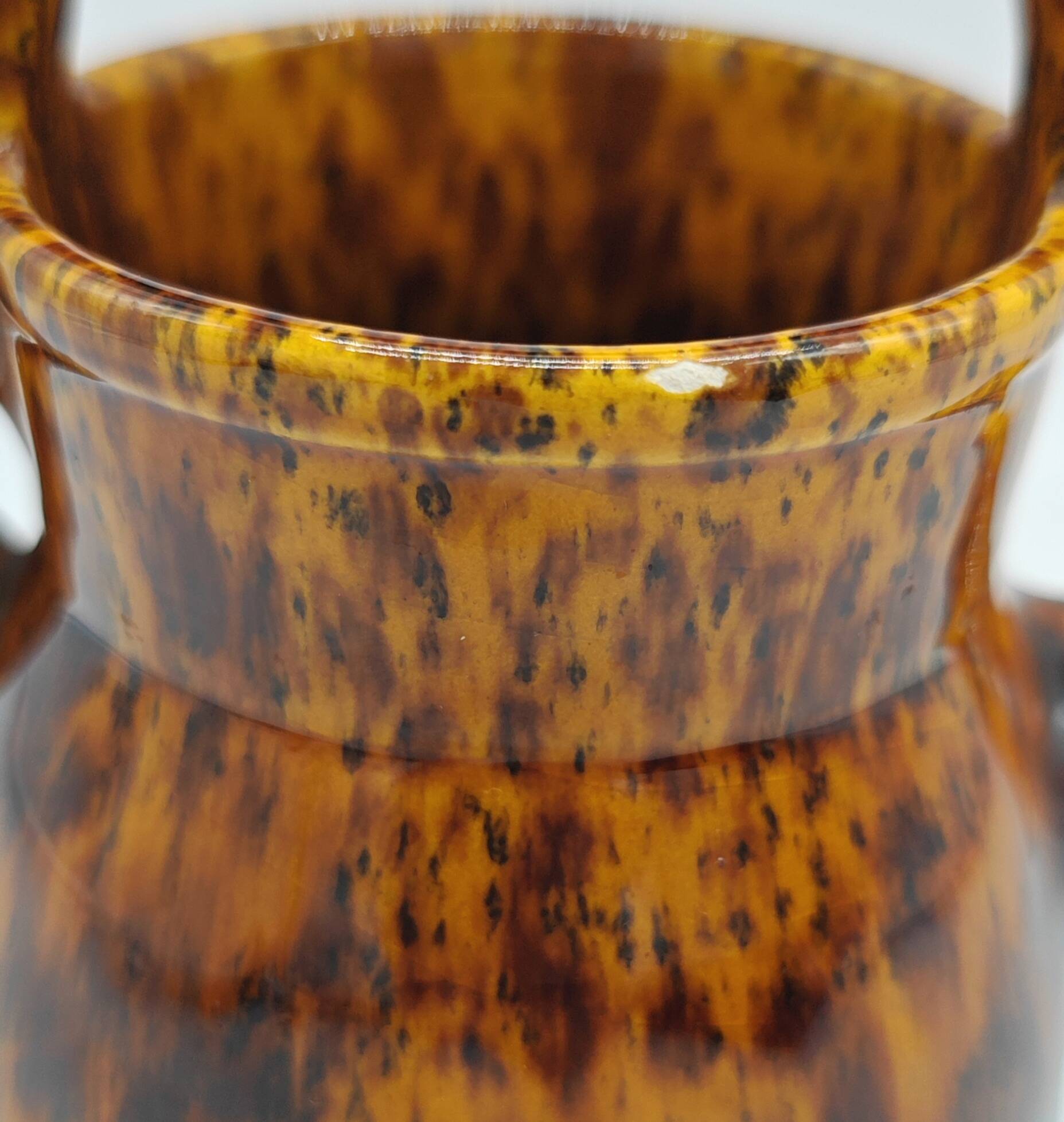 Small tiger glazed ceramic kid