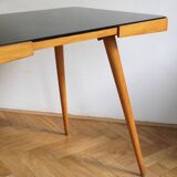 Table basse du milieu du siècle des années 1960 avec un verre opaxite noir - Version plus petite