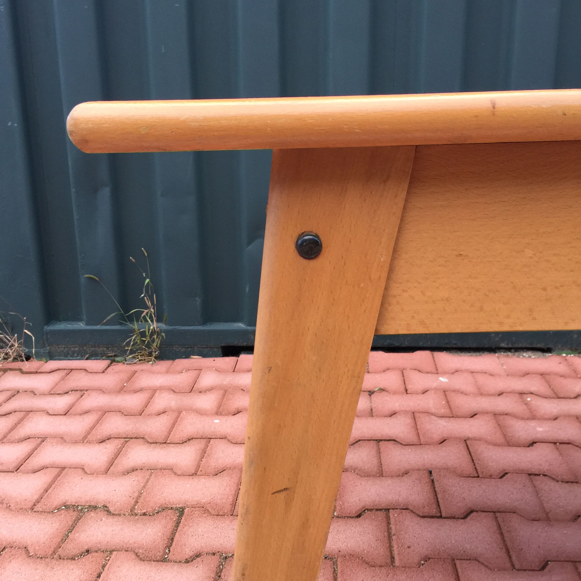 Dining table compass legs 6 places