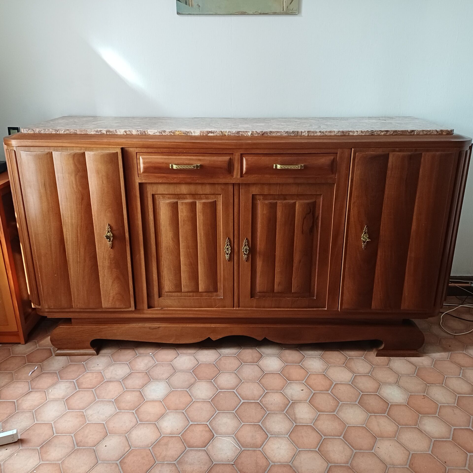 Vintage sideboard in wood and marble – Art Deco style / 1950s