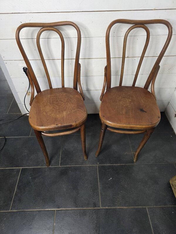 Paire de chaises de bistrot en bois courbé