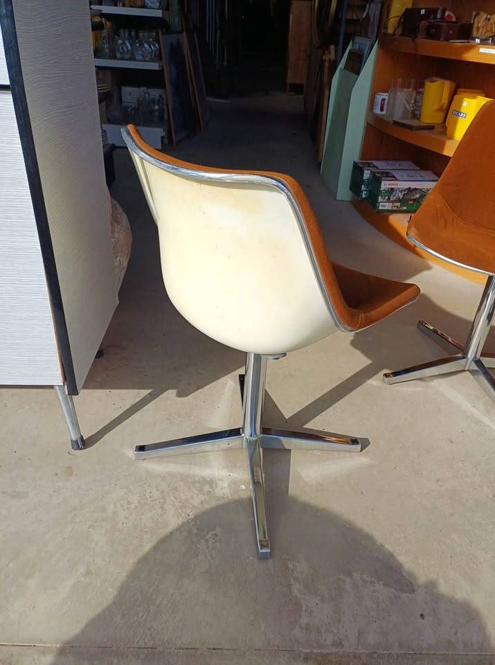 Rare pair of chairs lafargue - 70's design