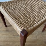 Scandinavian chair in teak and Danish rope