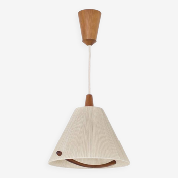 Scandinavian style mobile pendant light.