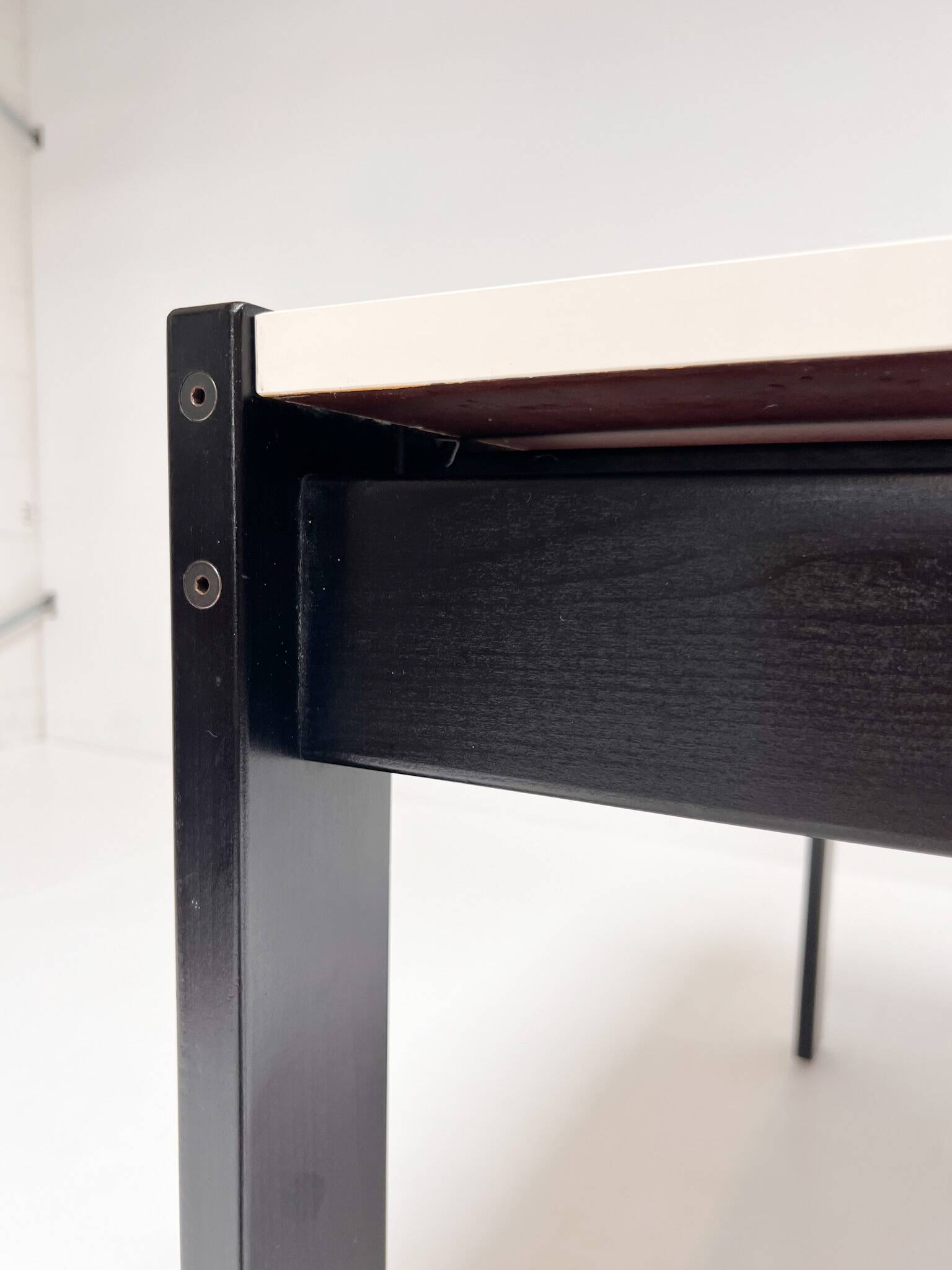 Table à manger extensible par Pastoe, années 1960