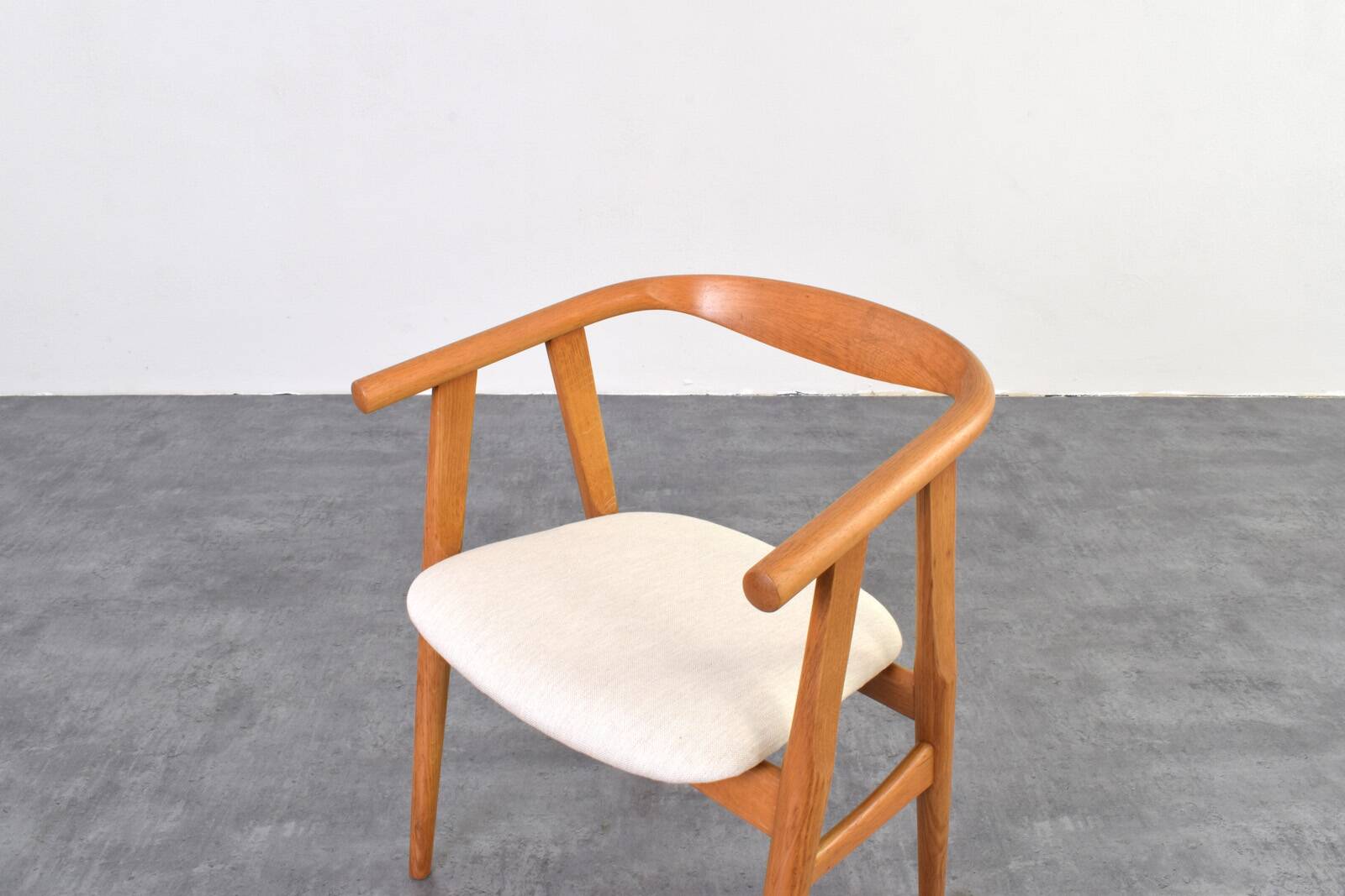 Mid-Century Oak Dining Chair by Hans Wegner for Getama, 1970s.