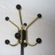 Portemanteau à boules noires des années 50