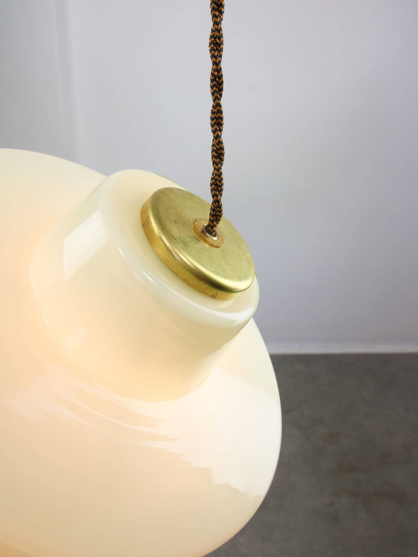 Mid-century italian glass & brass pendant lamp