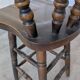 Chaise de bar en bois sculpté vintage : tabouret haut de ferme des années 1970