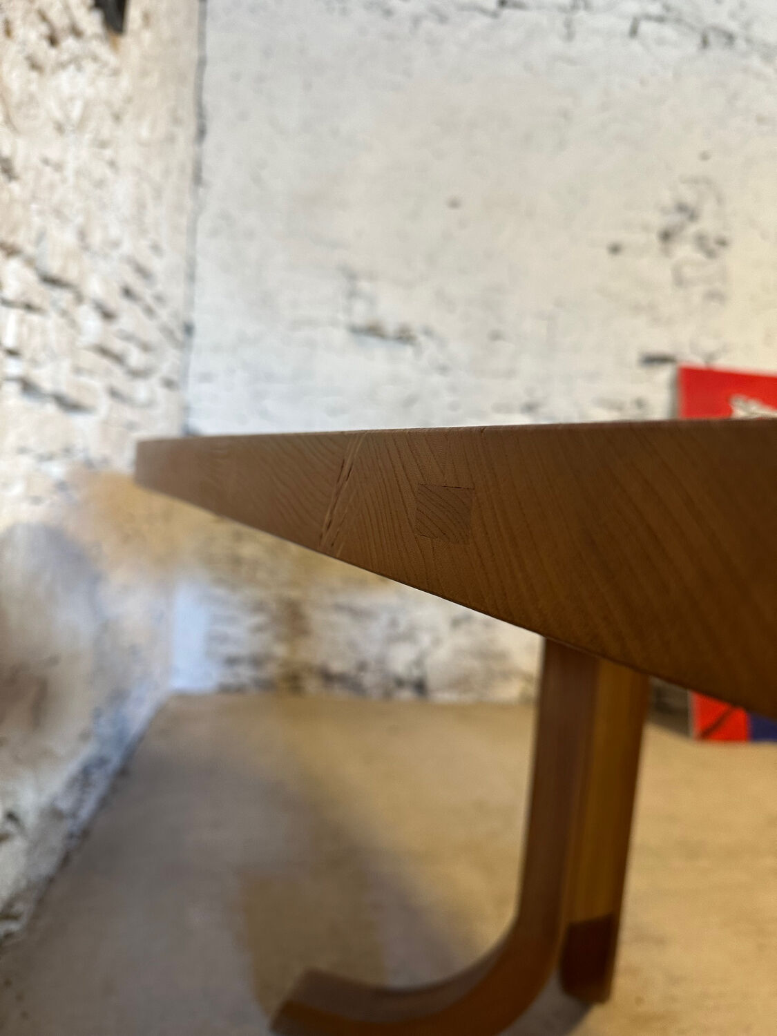 T40 dining table by Pierre Chapo