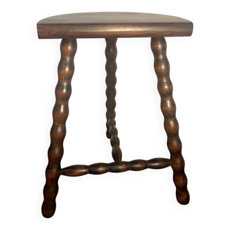 Solid wood tripod stool with turned legs