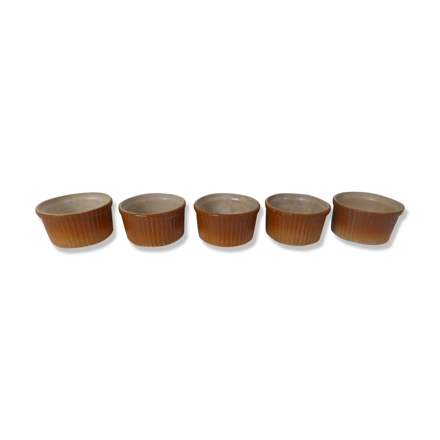 5 terracotta ramekins