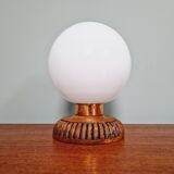 Lampe de table en bois et opaline blanche, années 60