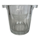 Ice bucket