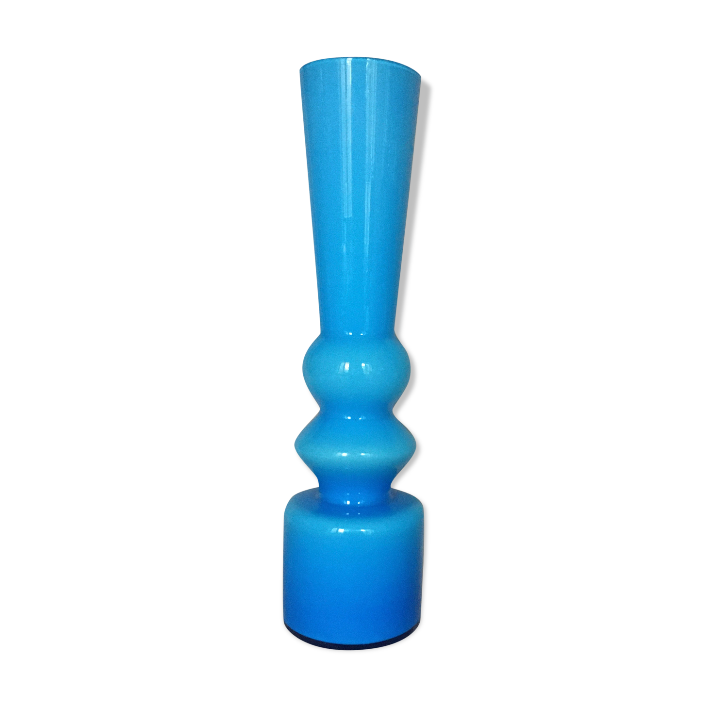 30cm blue opaline soliflore vase