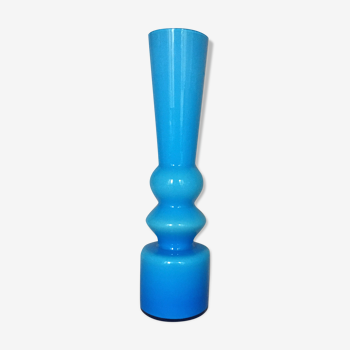 Vase soliflore en opaline bleue