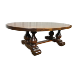 Rustic oval table in walnut crisscross