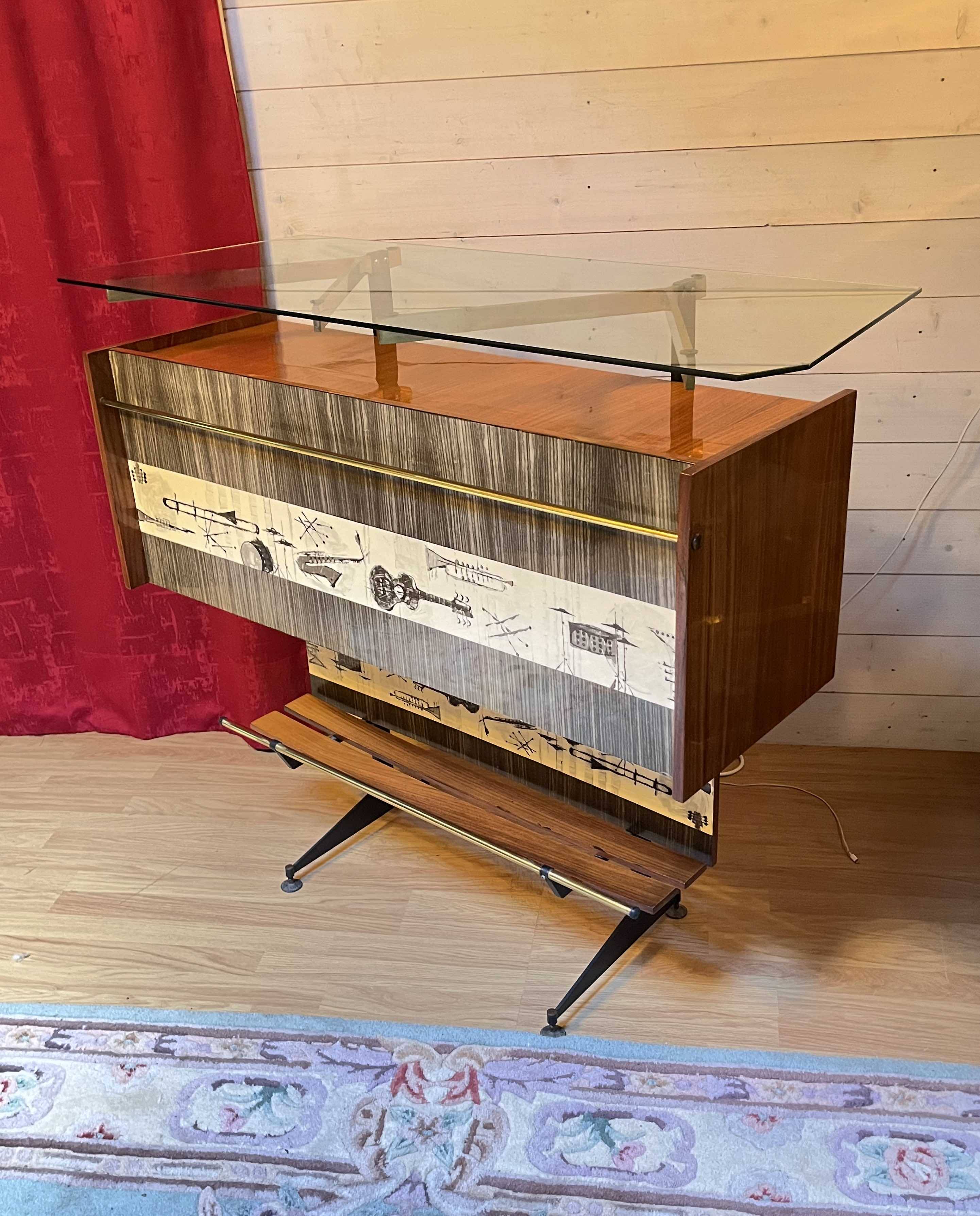 Cantù Italian Bar, wood and brass by Luigi Scremin