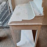 Dressing table