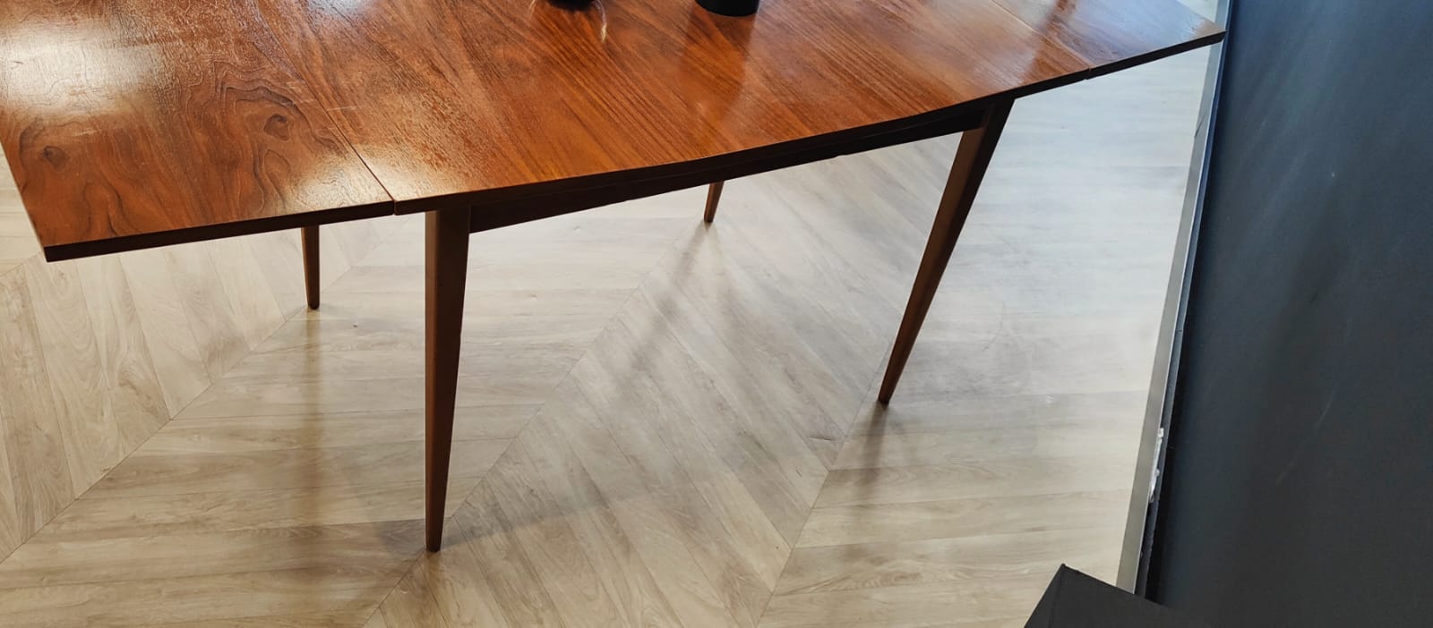 Mid century dining table vintage - extendable