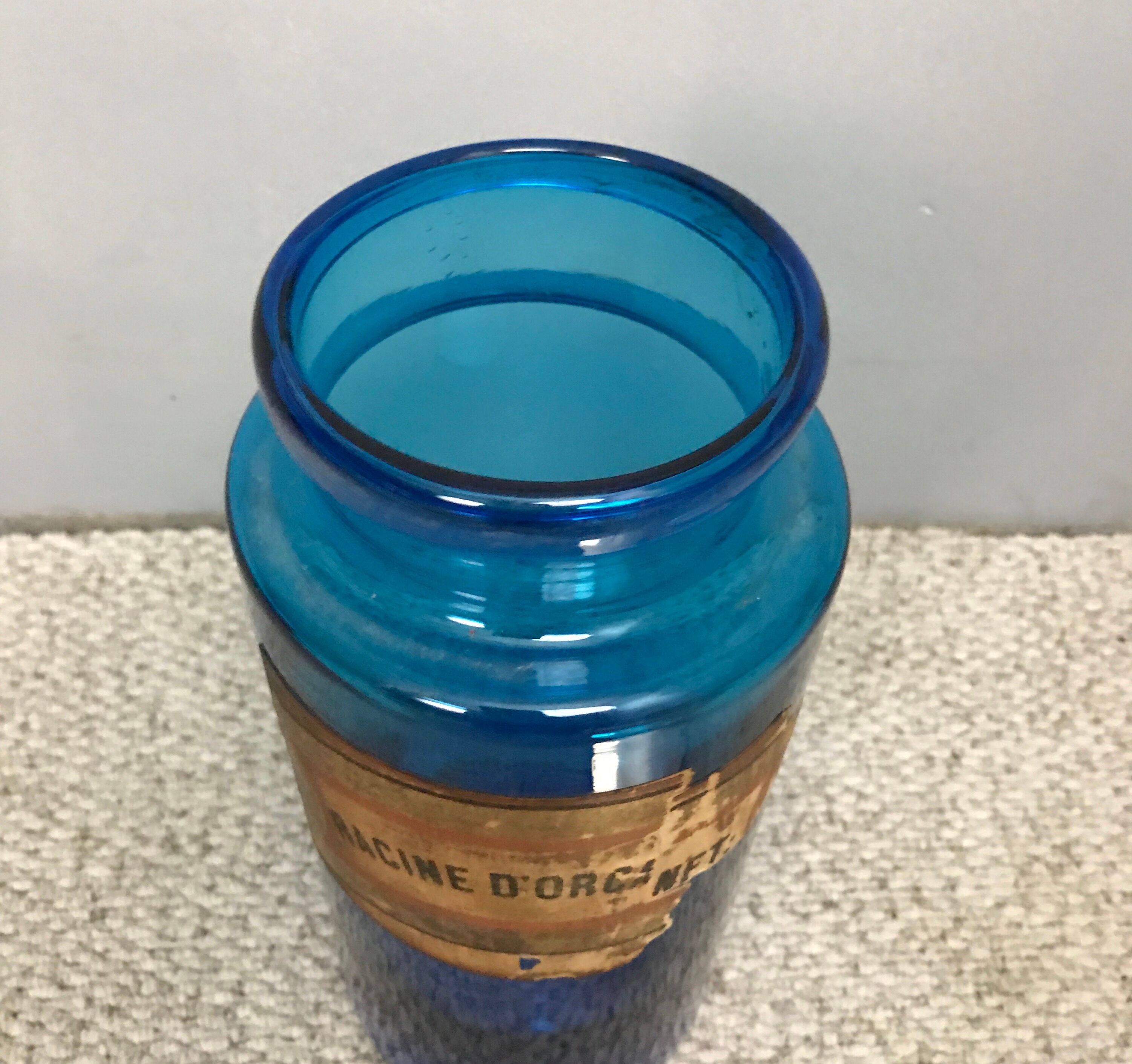 Napoleon III pharmacy pot