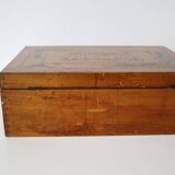 Wooden box pension's toilet, 1920