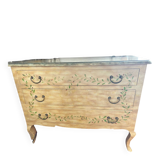 Provençal style chest of drawers