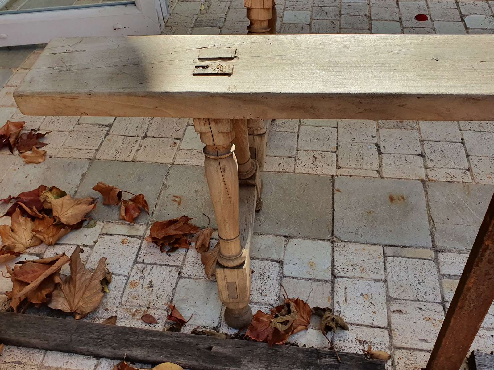 Pair of old decapes benches