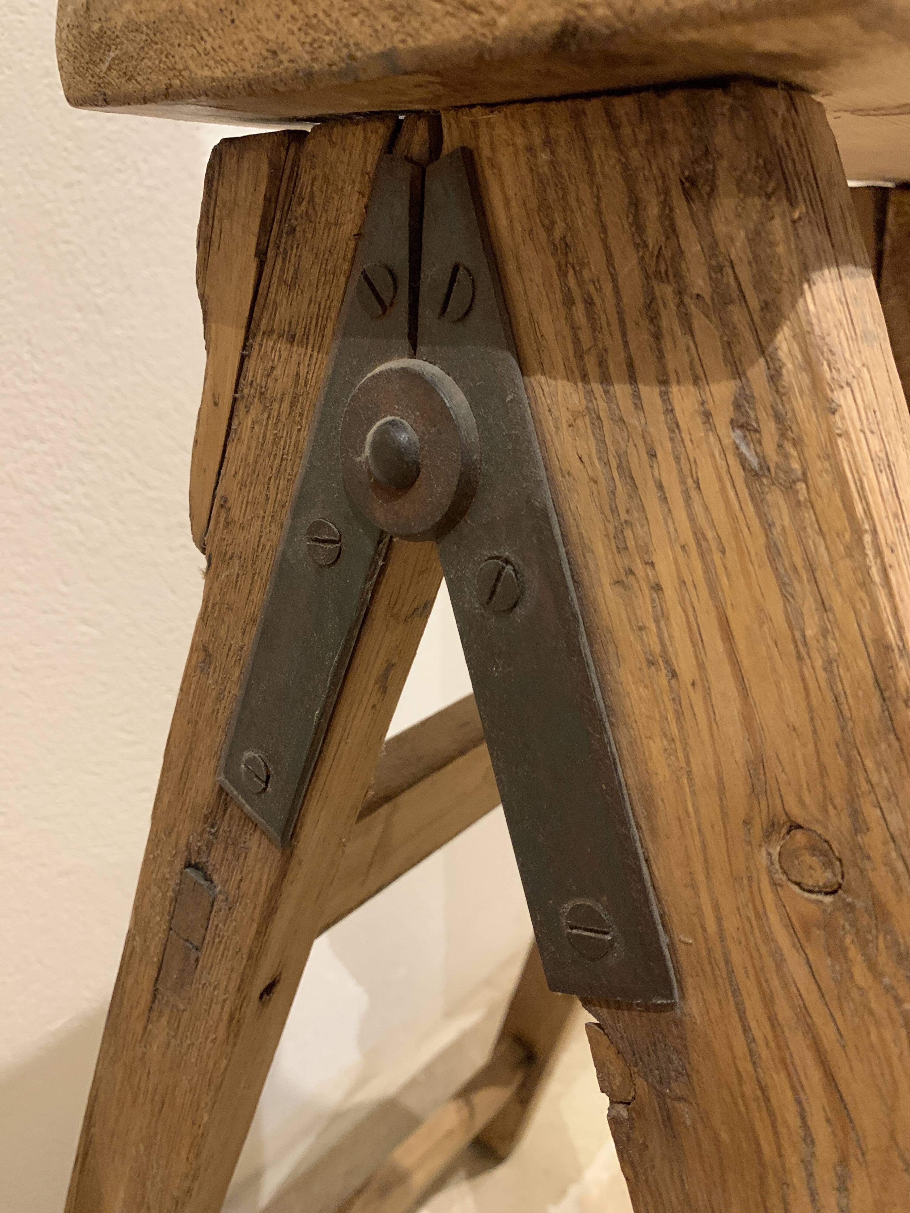 Solid wood stepladder very charming old decoration