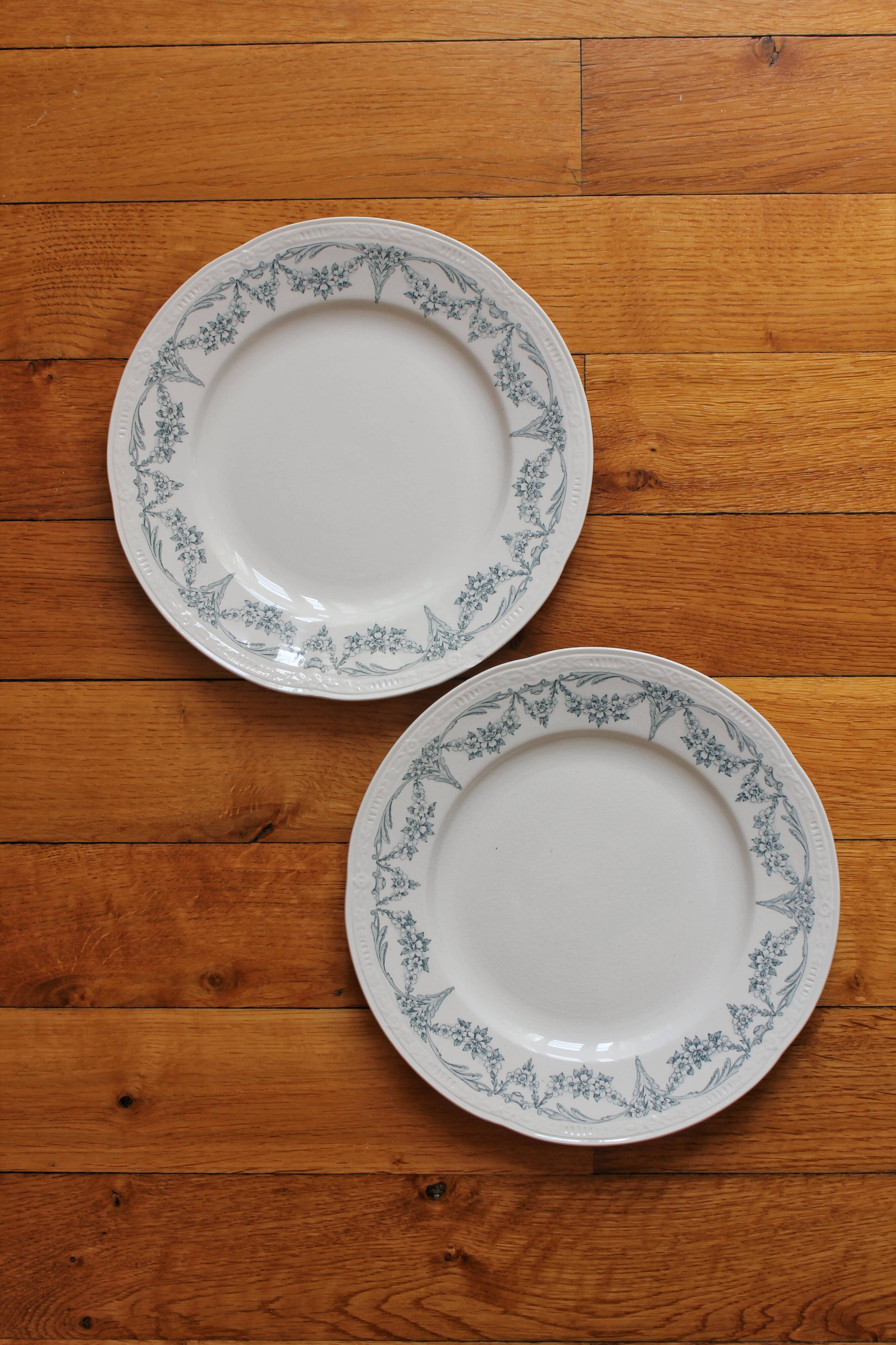 2 Louis XVI style ironstone dessert plates by U&C Sarreguemines